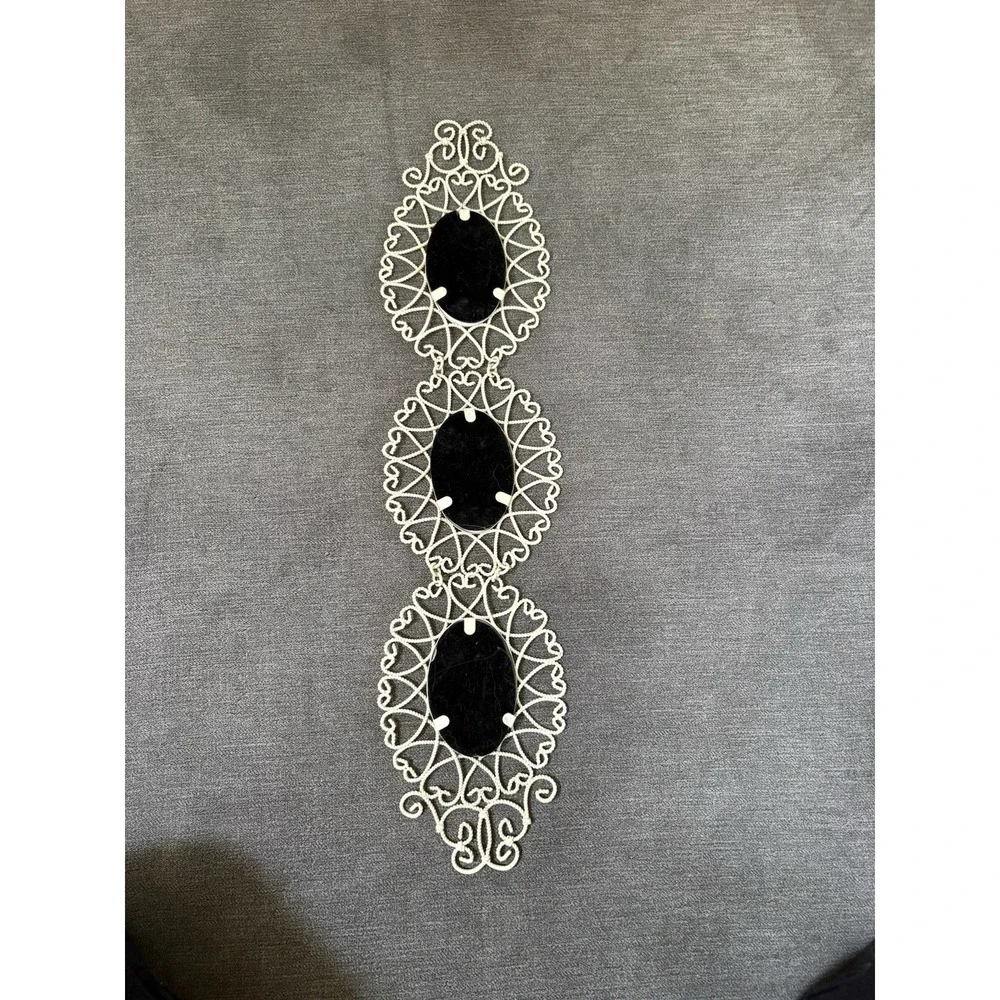 Vintage Set Of 3 Ivory Round METAL Lace Hanging Victorian Picture Frames